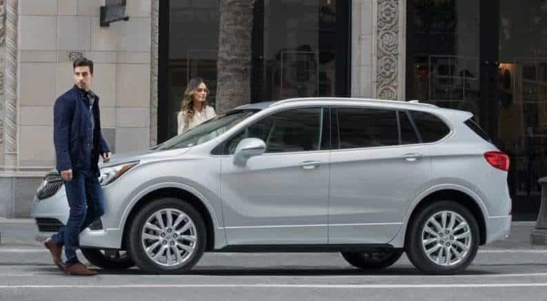 Command the Road in Style with the 2019 Buick Envision