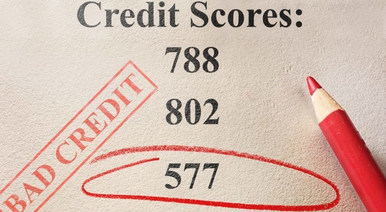 A bad credit score of 577 circled in red
