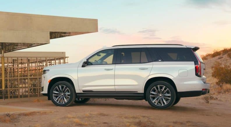 A Mix of Space and Style: The 2021 Suburban vs 2021 Escalade