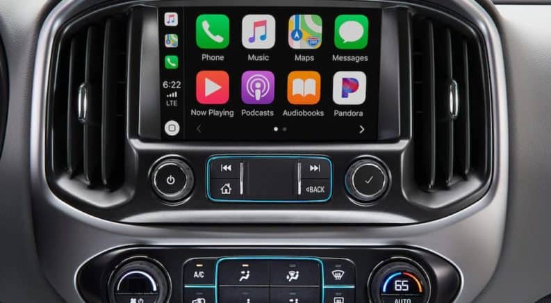 A close up shows the infotainment screen and apps in a 2021 Chevy Colorado.