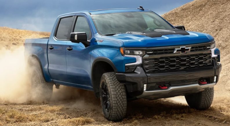 It Seems That People Love These Off-Roading Pickup Trucks