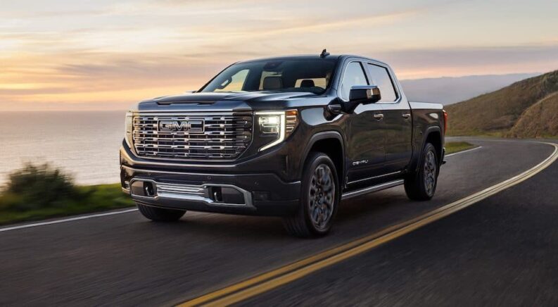 Off-Roading and High-End Luxury Combine in the 2024 GMC Sierra 1500