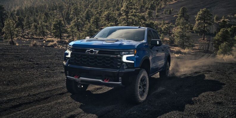 Rivalry Between the Silverado 1500 and Sierra 1500 Continues in 2024
