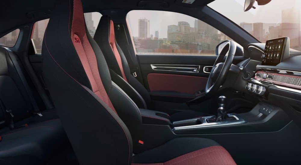 The black and red interior in a 2025 Honda Civic Si.